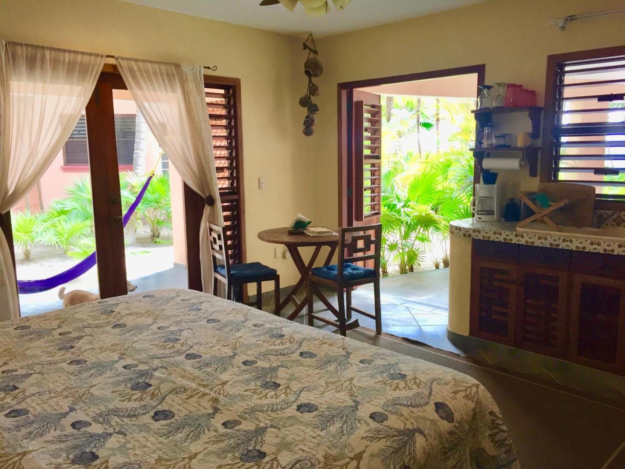 Nah Uxibal Villa And Casitas Tulum Luaran gambar